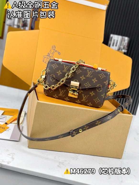 LOUIS POCHETTE EAST WEST METIS VUITTON 0825